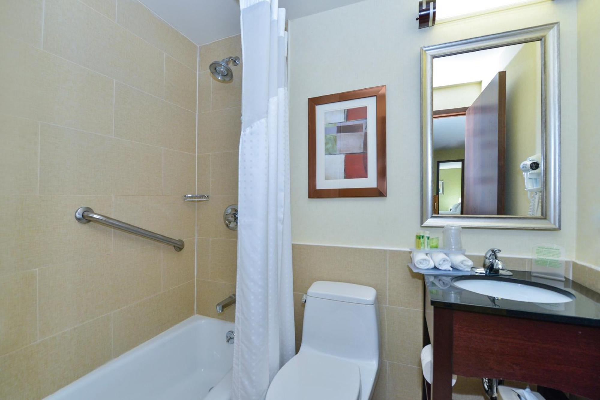 Standard Double Room with Two Double Beds