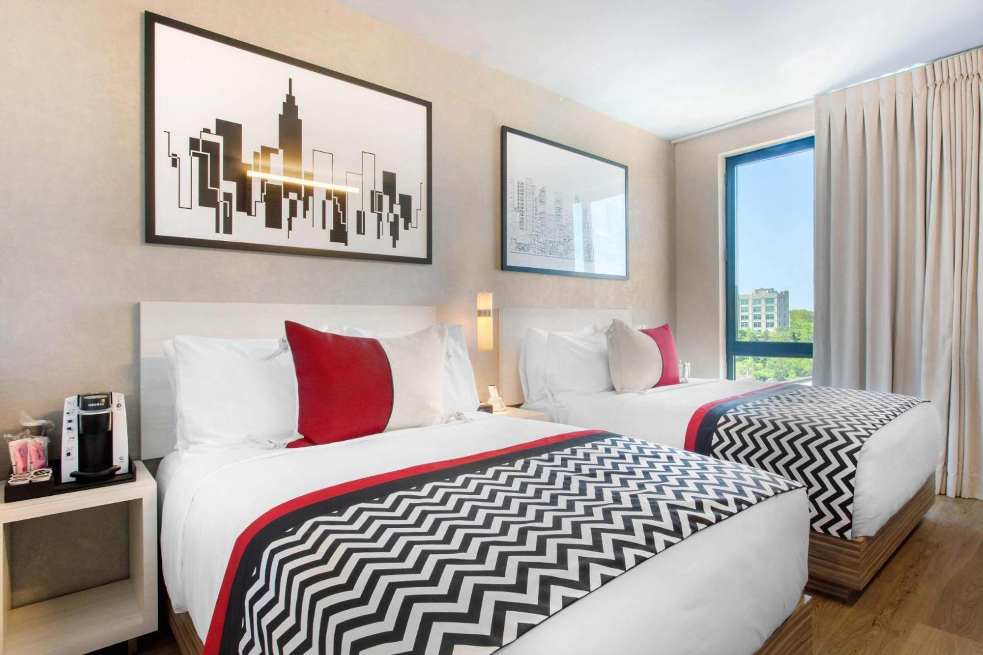 Double Room Two Double Beds Non-Smoking