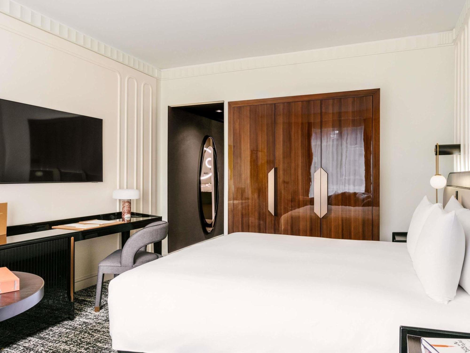 Superior King Room - Hearing Accessible
