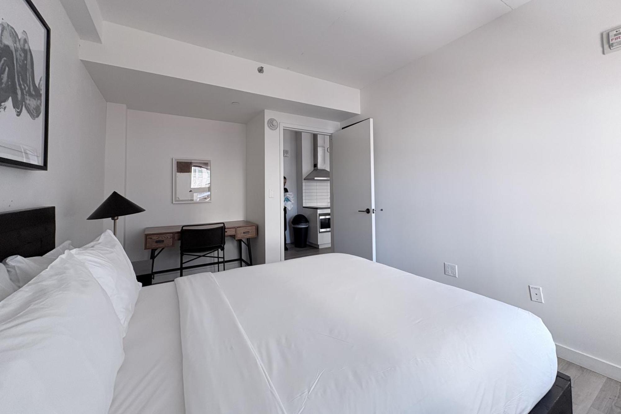 2 Bedroom Apartment, City view