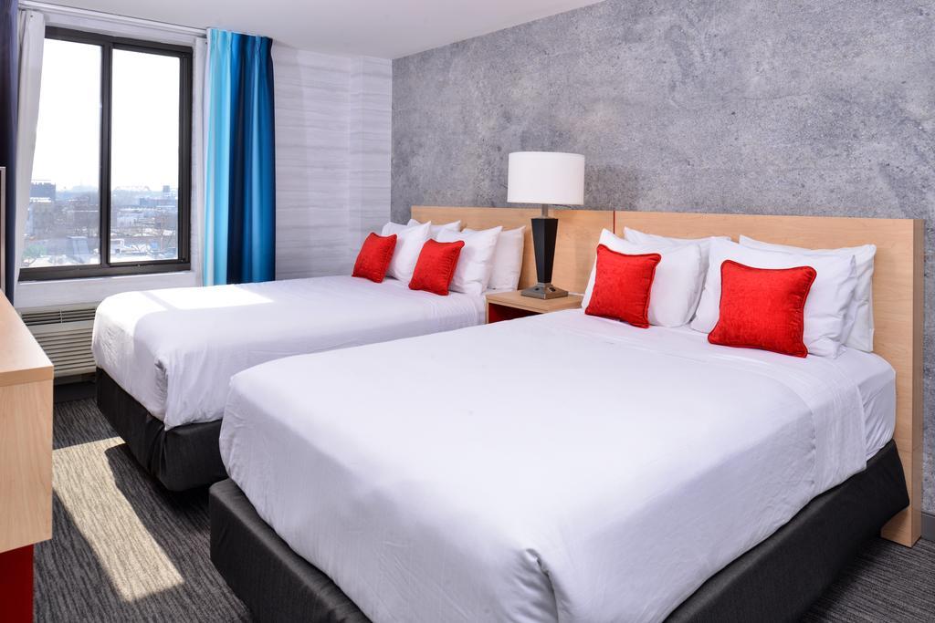 Standard Room with Double Bed and Single Bed