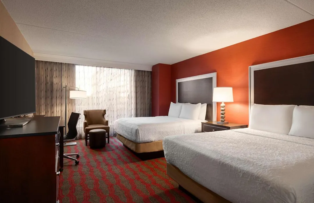 Doubletree By Hilton New York-Laguardia-1