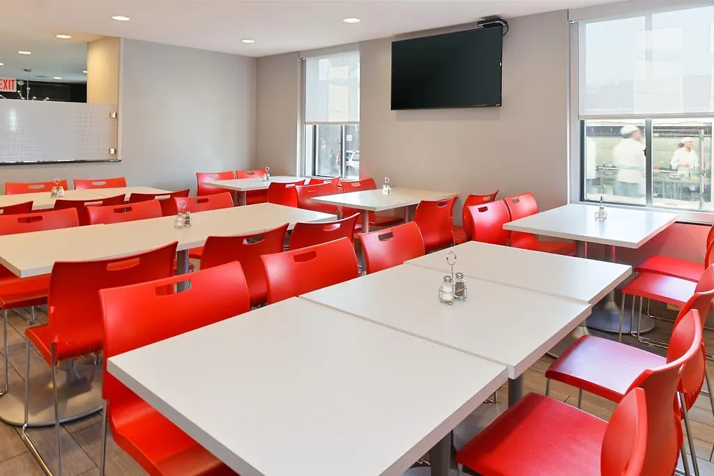 Red Lion Inn And Suites Brooklyn-1
