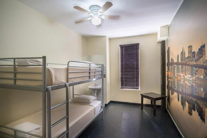 Broadway Hotel & Hostel-1