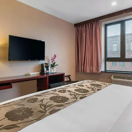 The L Hotel-2