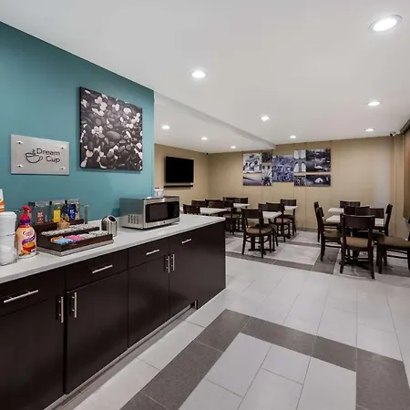 Sleep Inn Brooklyn - Sheepshead Bay-3