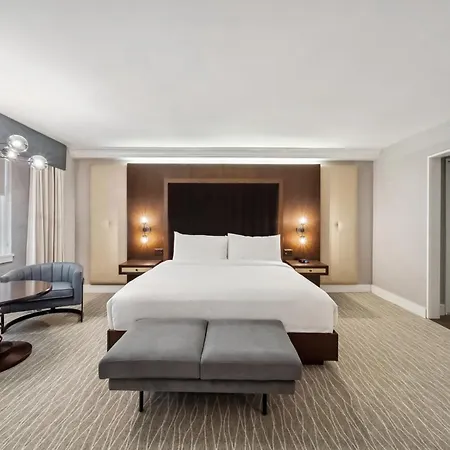 Lexington Plaza Hotel-3