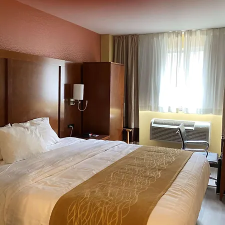 Ramada By Wyndham New York Times Square West-3