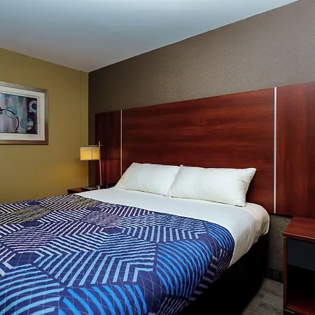 Sky Hotel Flushing/Laguardia Airport-2