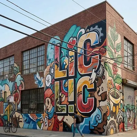 Court Square Hotel Long Island City New York , Belvilla District 6 Formerly Sonder-3
