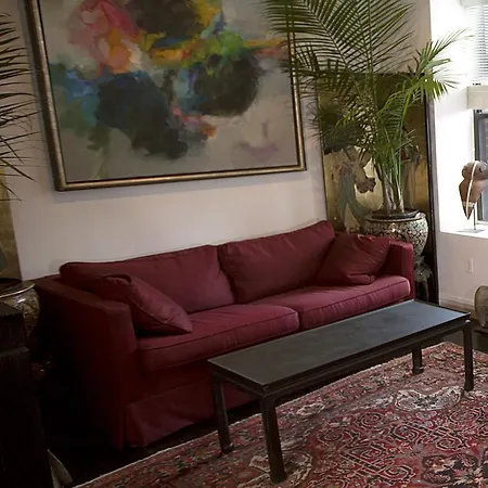 The Gallery House-2